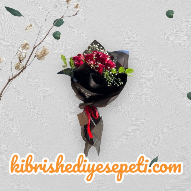 9 Adet Kırmızı Gül Buketi